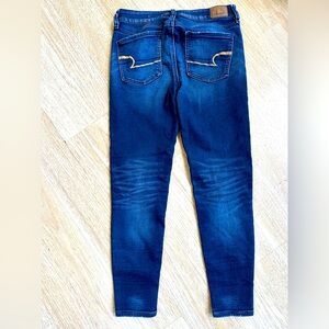American Eagle size 4 jegging crop